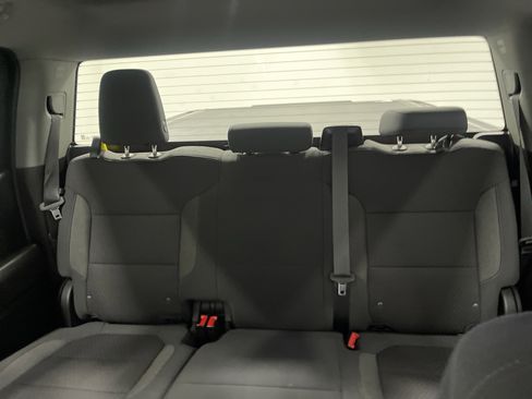 Used 2022 Chevrolet Silverado 1500 LT image 11