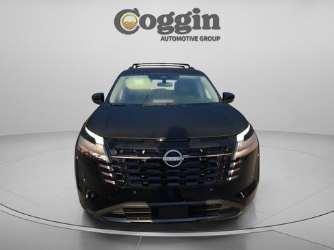 New 2026 Nissan Pathfinder SV FWD image 8