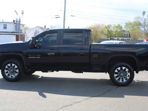 Certified 2021 Chevrolet Silverado 2500 Custom w/ Custom Value Package AWD/4WD image 4
