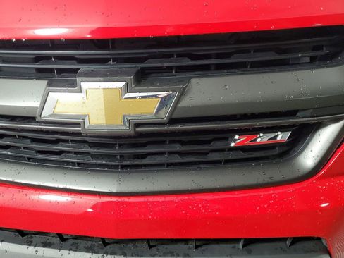 Used 2020 Chevrolet Colorado Z71 image 10