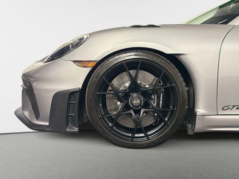 Used 2023 Porsche 718 Cayman GT4 RS w/ Weissach Package RWD image 13