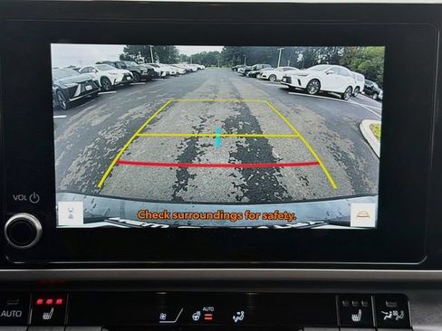 Used 2025 Toyota Camry LE w/ Convenience Package AWD/4WD image 15