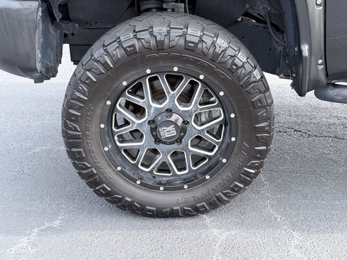 Used 2017 Toyota Tundra Limited AWD/4WD image 37