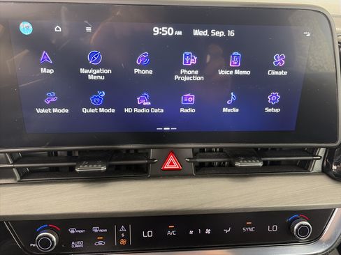 Used 2024 Kia Sportage X-Line AWD/4WD image 18