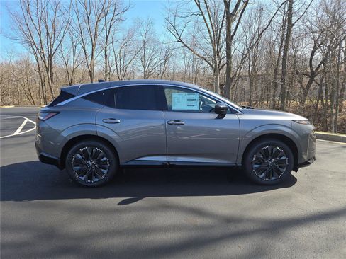 New 2026 Nissan Murano Platinum w/ Cargo Package AWD/4WD image 2