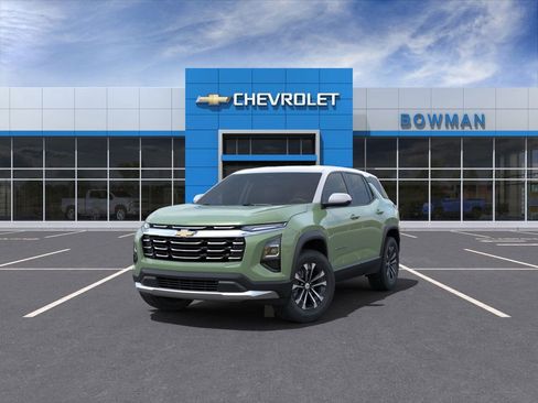 New 2026 Chevrolet Equinox LT w/ LPO, Floor Liner Package image 8