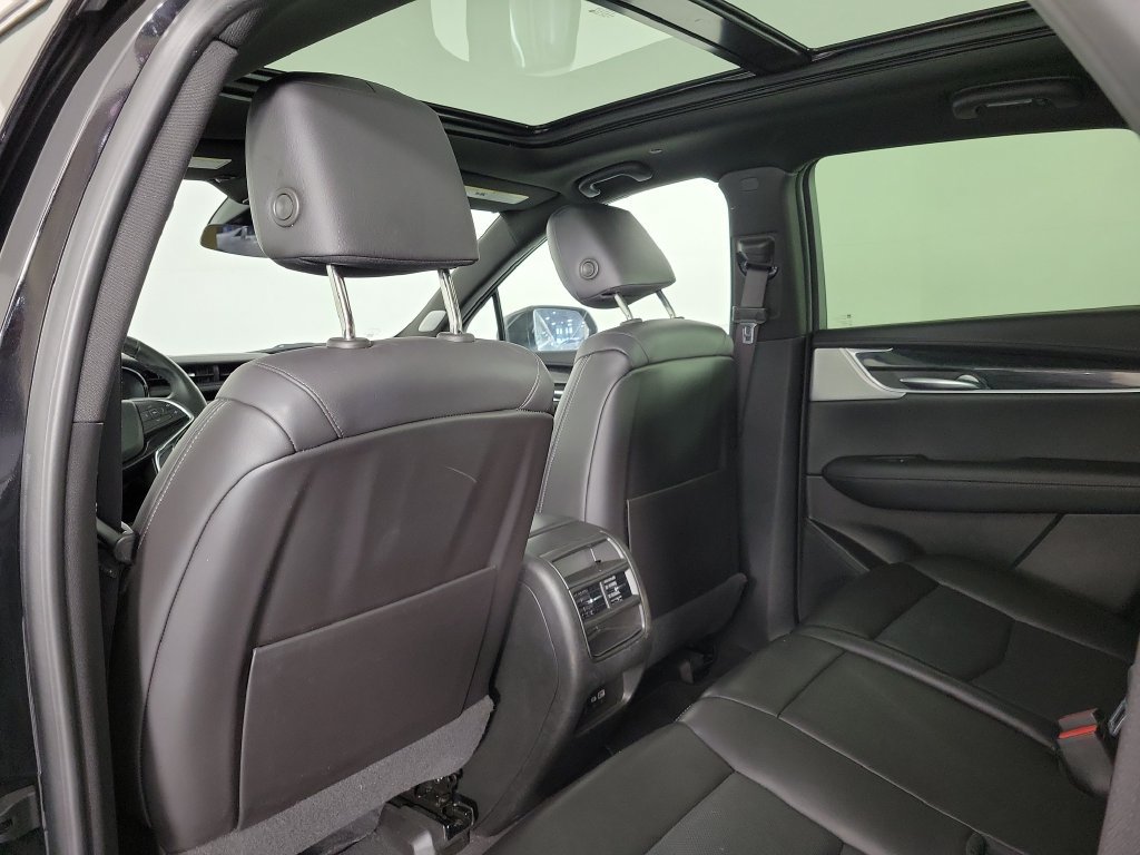 Used 2023 Cadillac XT5 Premium Luxury FWD image 13
