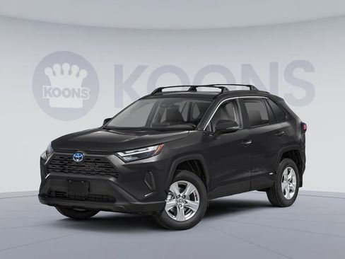 Used 2025 Toyota RAV4 XLE w/ Convenience Package AWD/4WD image 1