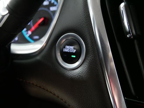 Used 2019 Chevrolet Traverse LS AWD/4WD image 31