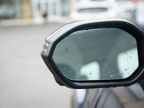 Used 2023 Fisker Ocean One image 14