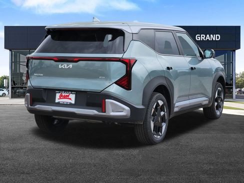 New 2027 Kia Seltos S AWD/4WD image 5