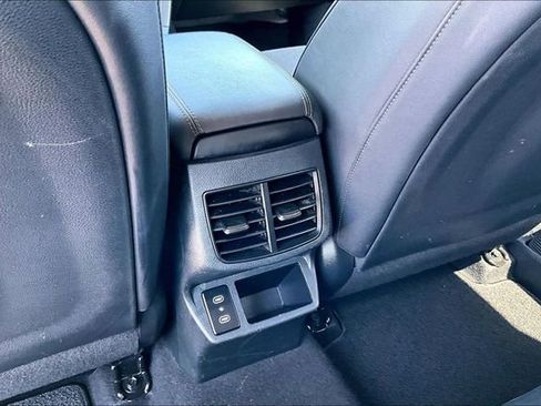 Used 2024 Kia Seltos S FWD image 25