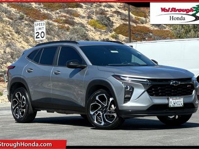 Used 2024 Chevrolet Trax RS w/ Sunroof Package