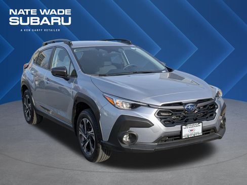 Used 2025 Subaru Crosstrek 2.5i Premium w/ Crosstrek Mirror Package AWD/4WD image 1
