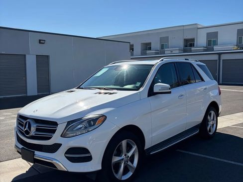 Used 2016 Mercedes-Benz GLE 350 4MATIC w/ Premium Package image 2