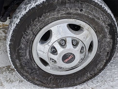 Used 2018 GMC Sierra 3500 SLE image 10