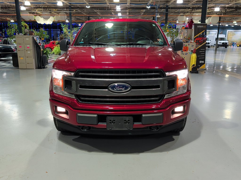 Used 2018 Ford F150 XLT w/ Equipment Group 302A Luxury AWD/4WD image 5