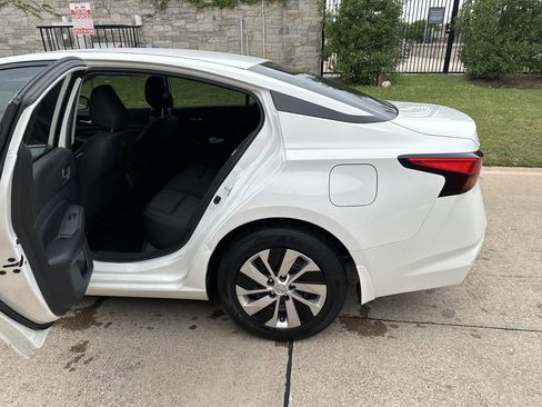 Used 2021 Nissan Altima 2.5 S w/ Driver Assist Package image 13