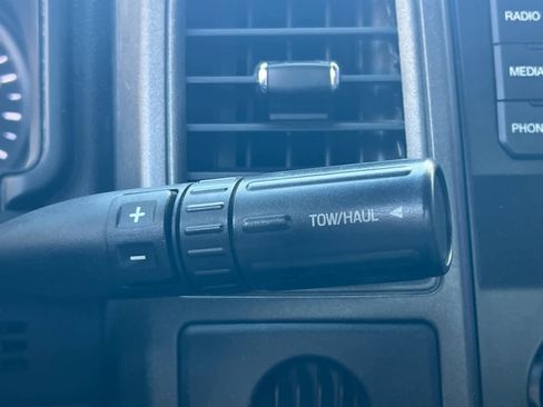 Used 2018 Ford F250 XL w/ Power Equipment Group image 20