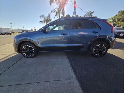 Used 2023 Kia Niro Wind FWD image 8