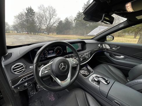 Used 2020 Mercedes-Benz S 450 Sedan image 20