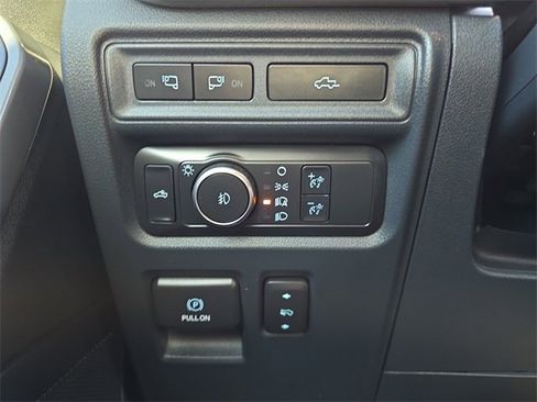 Used 2022 Ford F150 Lariat image 21