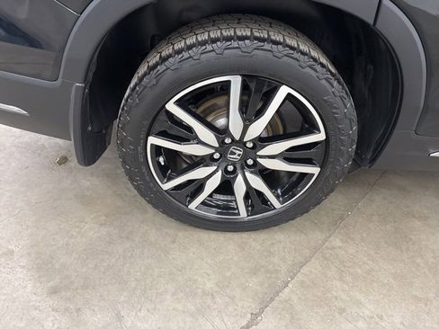 Used 2020 Honda Pilot Touring image 28