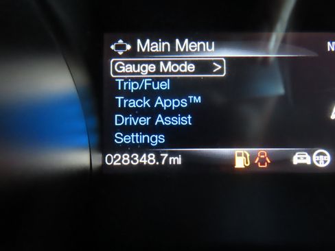 Used 2016 Ford Mustang Shelby GT350 w/ Technology Package image 19