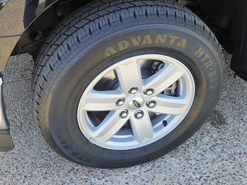 Used 2023 Ford F150 XLT image 9