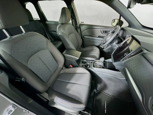 Used 2025 Subaru Forester Premium w/ Convenience Package #1 image 30