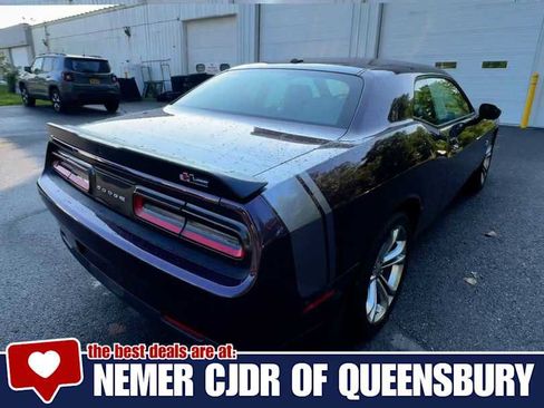 Used 2022 Dodge Challenger R/T w/ Shaker Package RWD image 8