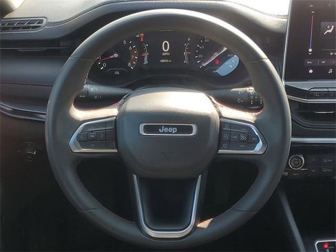 Used 2023 Jeep Compass Trailhawk image 27