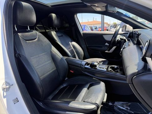 Used 2021 Mercedes-Benz A 220 image 22