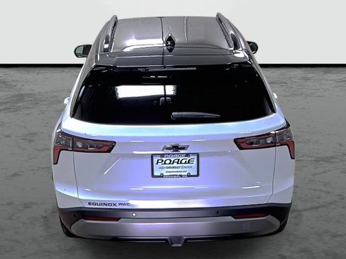 New 2026 Chevrolet Equinox LT w/ Midnight Edition image 3