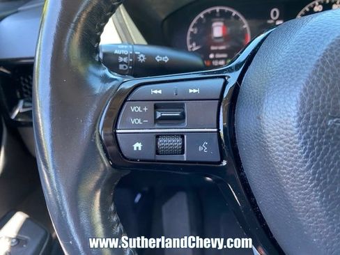Used 2024 Honda CR-V EX-L image 19