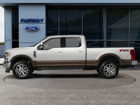 Used 2020 Ford F250 Lariat w/ Lariat Value Package AWD/4WD image 9