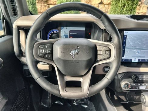 Used 2021 Ford Bronco Wildtrak AWD/4WD image 21
