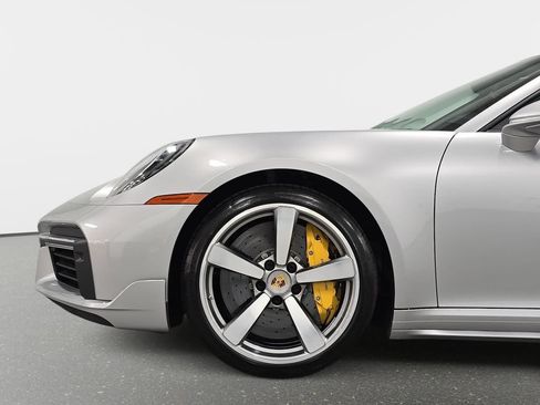 Used 2025 Porsche 911 Turbo S AWD/4WD image 10