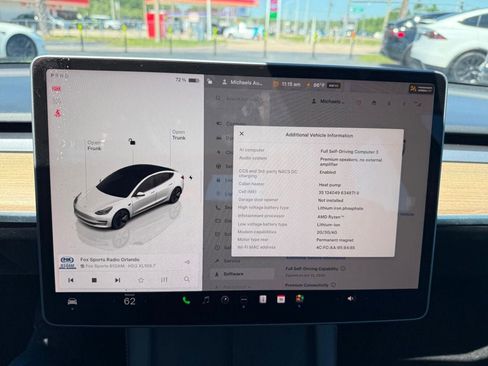 Used 2023 Tesla Model 3 Standard Range RWD image 14