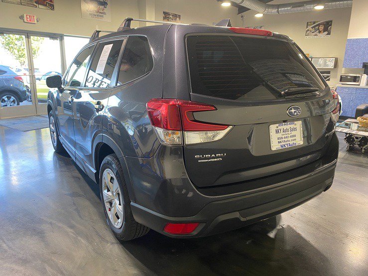 Used 2022 Subaru Forester AWD/4WD image 4