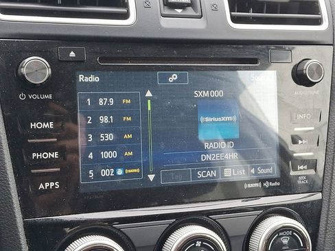 Used 2017 Subaru Forester 2.5i Premium AWD/4WD image 17