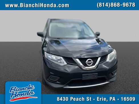 Used 2016 Nissan Rogue S AWD/4WD image 1