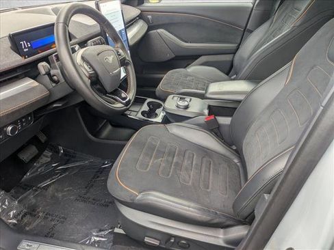 Used 2022 Ford Mustang Mach-E GT image 9