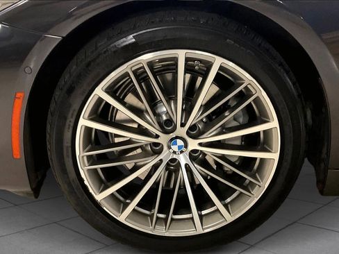 Used 2019 BMW 540i xDrive 540i xDrive w/ Premium Package image 10
