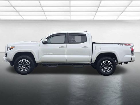 Used 2021 Toyota Tacoma TRD Sport AWD/4WD image 13
