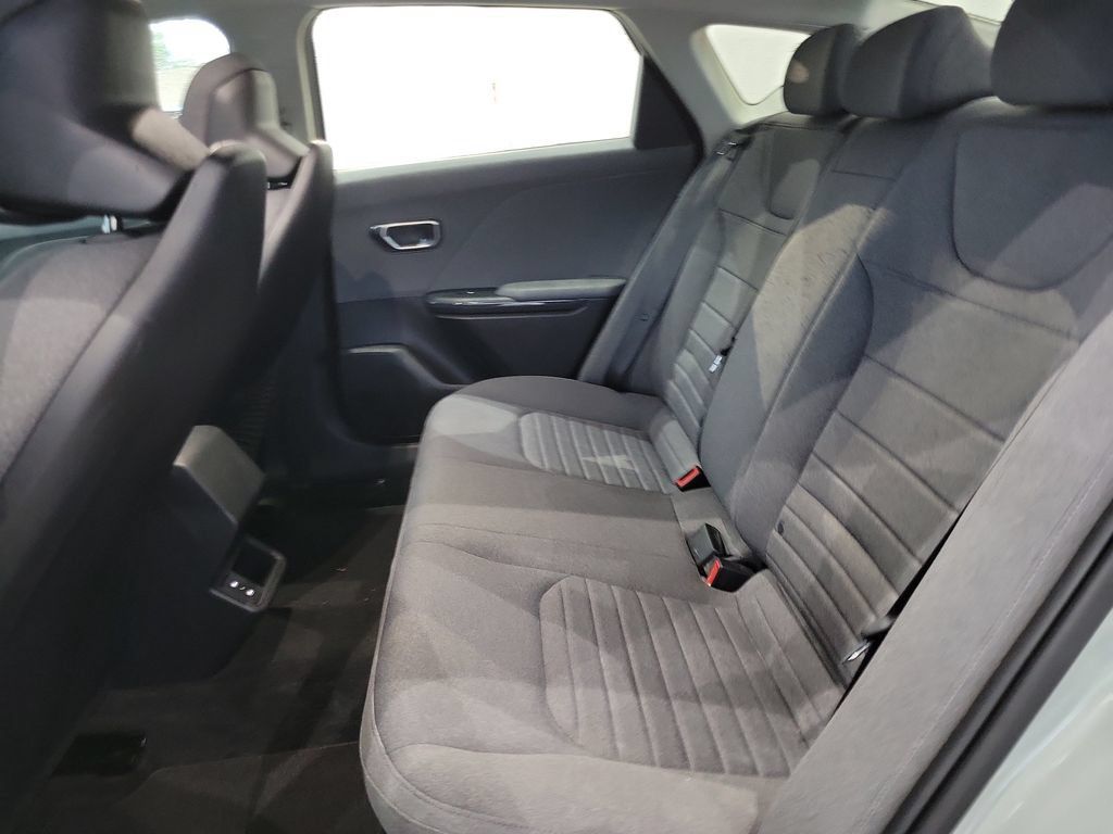Certified 2025 Kia K4 EX FWD image 12
