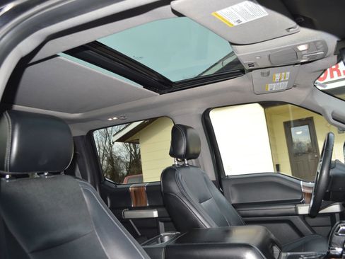 Used 2015 Ford F150 Lariat w/ Equipment Group 502A Luxury image 15