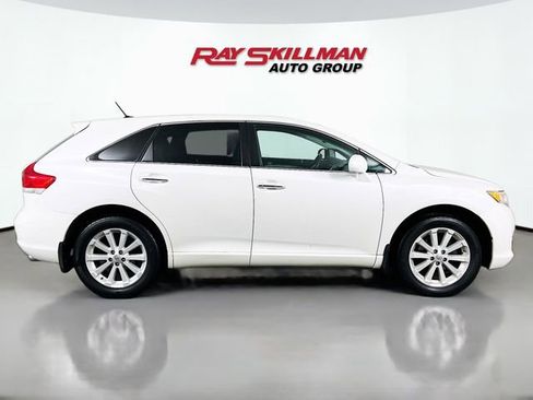 Used 2011 Toyota Venza AWD w/ Convenience Pkg image 8