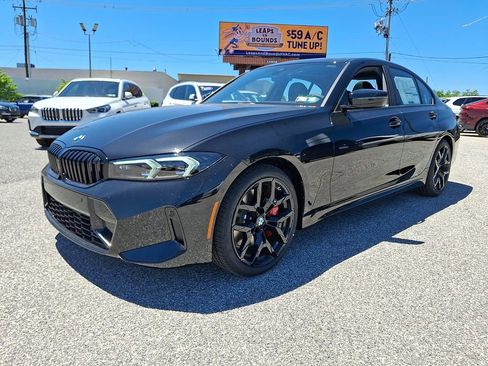 New 2026 BMW 330i xDrive Sedan w/ M Sport Package AWD/4WD image 4