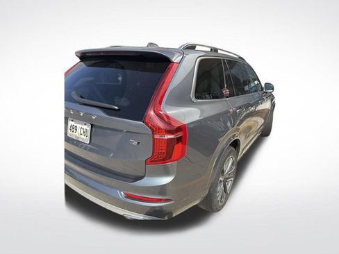 Used 2019 Volvo XC90 T6 Momentum AWD/4WD image 6